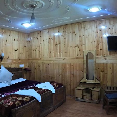 Hotel Barzman Sonāmarg Dış mekan fotoğraf