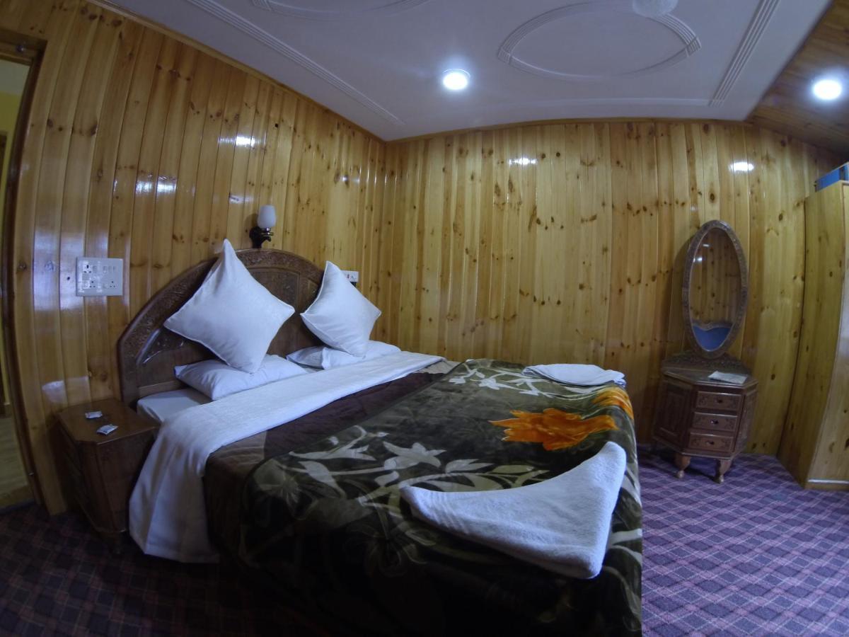 Hotel Barzman Sonāmarg Dış mekan fotoğraf