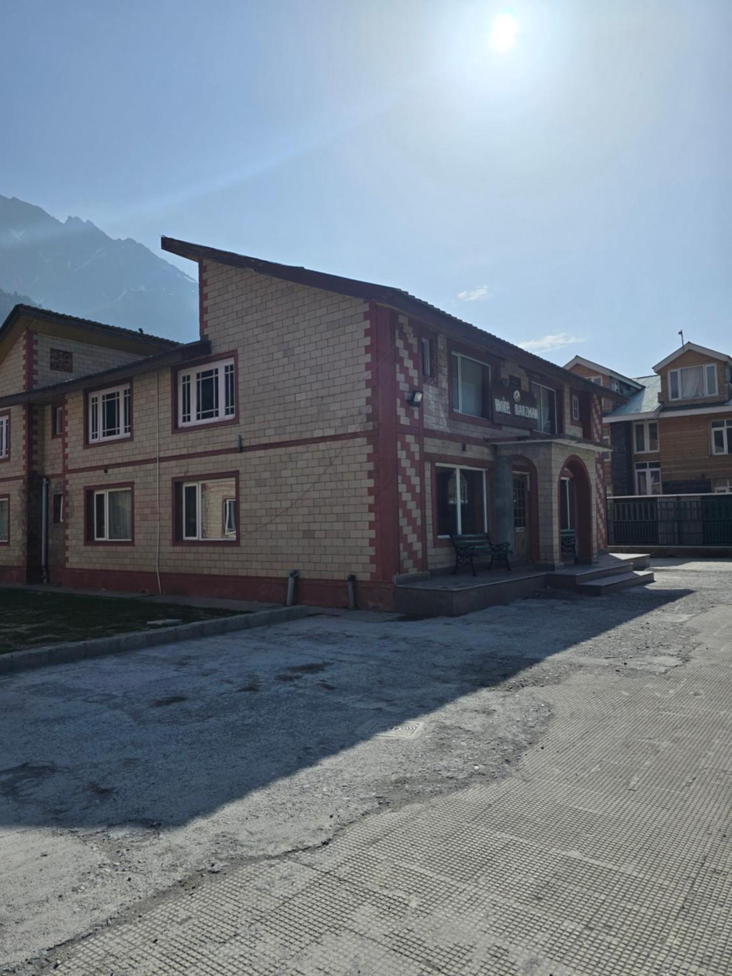 Hotel Barzman Sonāmarg Dış mekan fotoğraf