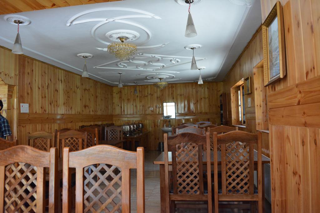 Hotel Barzman Sonāmarg Dış mekan fotoğraf