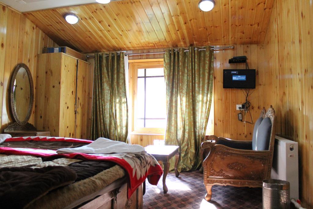 Hotel Barzman Sonāmarg Dış mekan fotoğraf