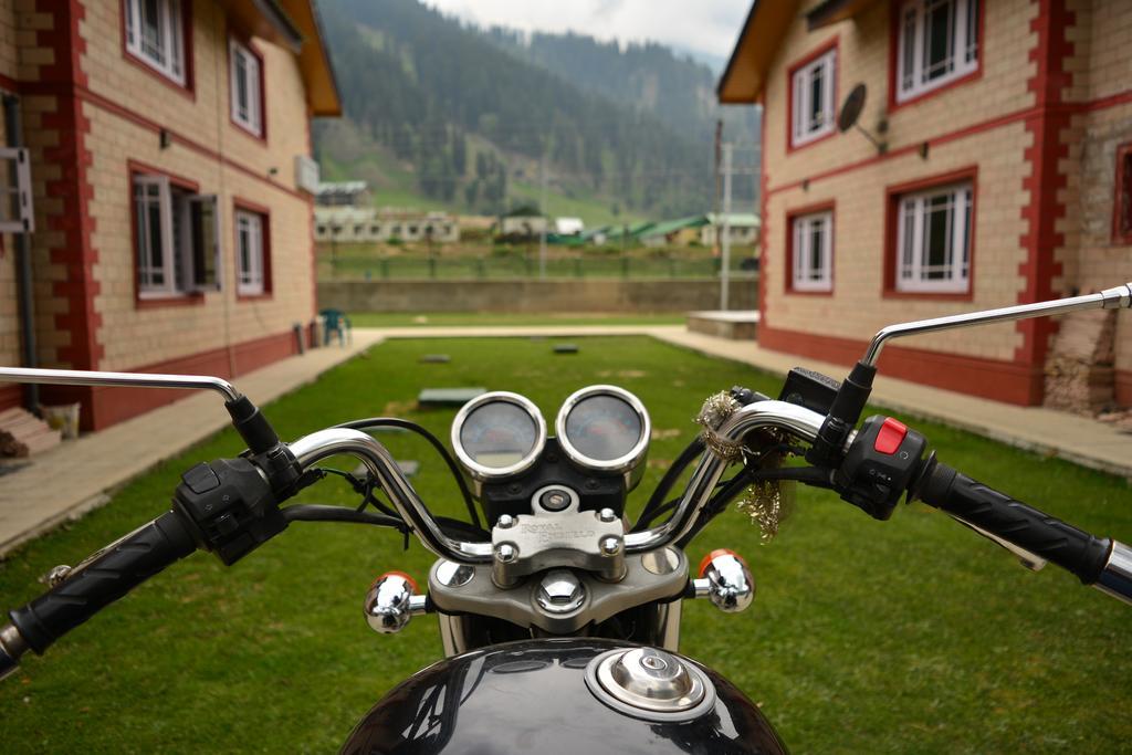Hotel Barzman Sonāmarg Dış mekan fotoğraf