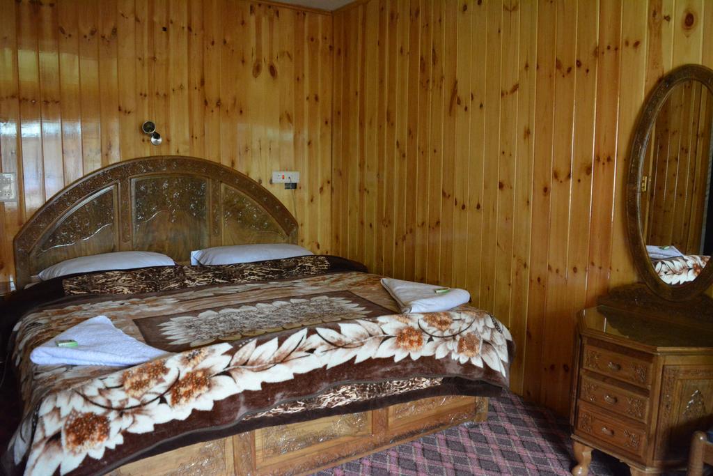 Hotel Barzman Sonāmarg Dış mekan fotoğraf